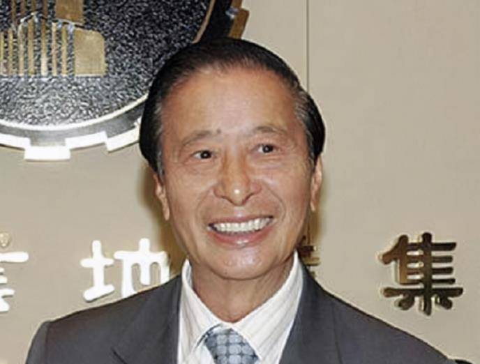 而这两家店的主人就是当地有头有脸的大老板,李介甫.