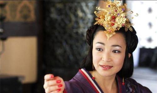 吕雉在现代人看来就是古代的第二个武则天,这个女人在刘邦死后可以说