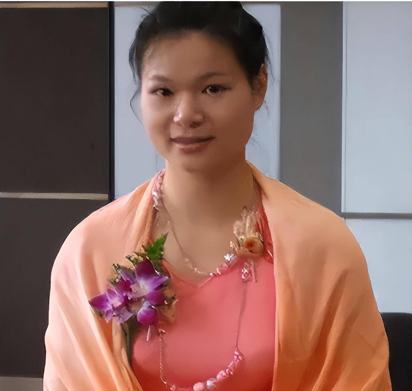 奥运冠军陈晓敏399万元高价拍卖所有金牌退役后辞去公职移民