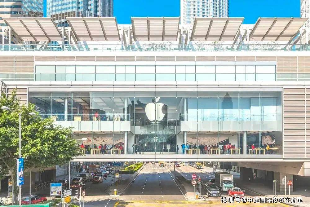 香港ifc苹果店于2011年开幕,位于中环国际金融中心商场,拥有苹果标志