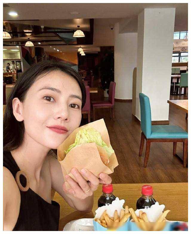 赵又廷综艺玩游戏高圆圆拿捏秦霄贤网友笑喷女神角色