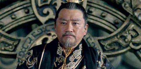 不作不死:爱上亲叔叔的公主,妄想弑父篡位当皇后,结果杯具了!_萧宏_萧