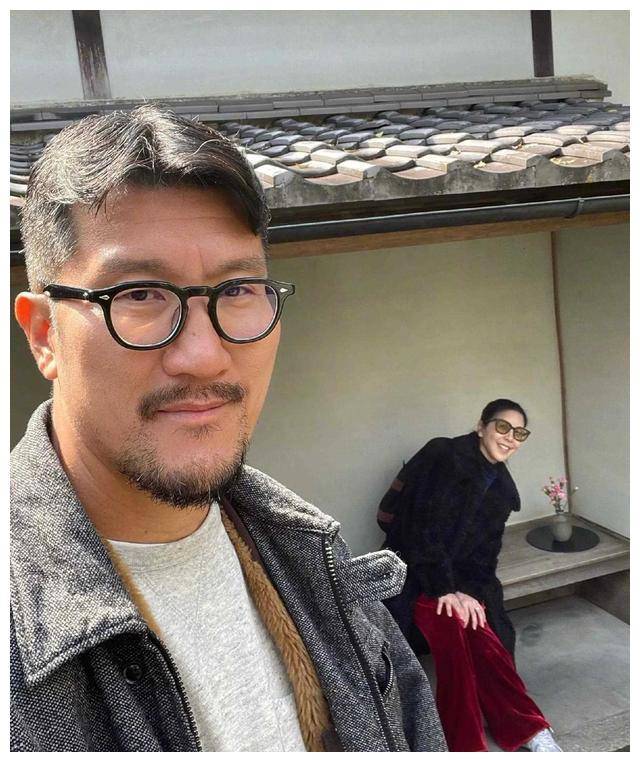 许茹芸素颜50似30庆生与韩国老公同框如两人初相遇惊艳岁月