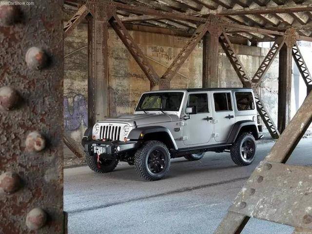 牧马人wrangler诞生到全新一代牧马人,是如何展现越野精髓的?