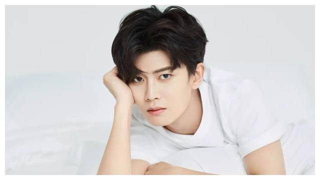 任嘉伦:荧屏外的真男人,烈焰中的王者,散发无限魅力_聂欢_狄仁杰_传奇