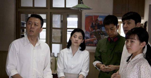 翻拍成话剧,董洁饰演安杰被吐槽,江德福选角也失败_观众_电视剧_因为