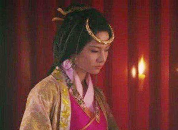 历史上最没存在感的王朝,存活189年,其中近百年却是由女人统治_李元昊