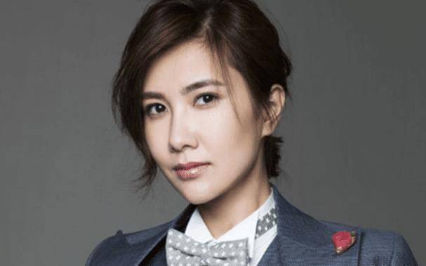 曾有负面新闻的演员边潇潇如今感情生活特别幸福实力也不错