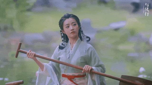 女演员长相有多重要与凤行小荷一出场才知什么是灵气逼人