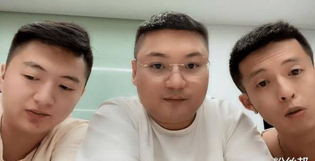 原创微风分析yy主播梯队小洲和阿哲争一哥一线主播只有9位