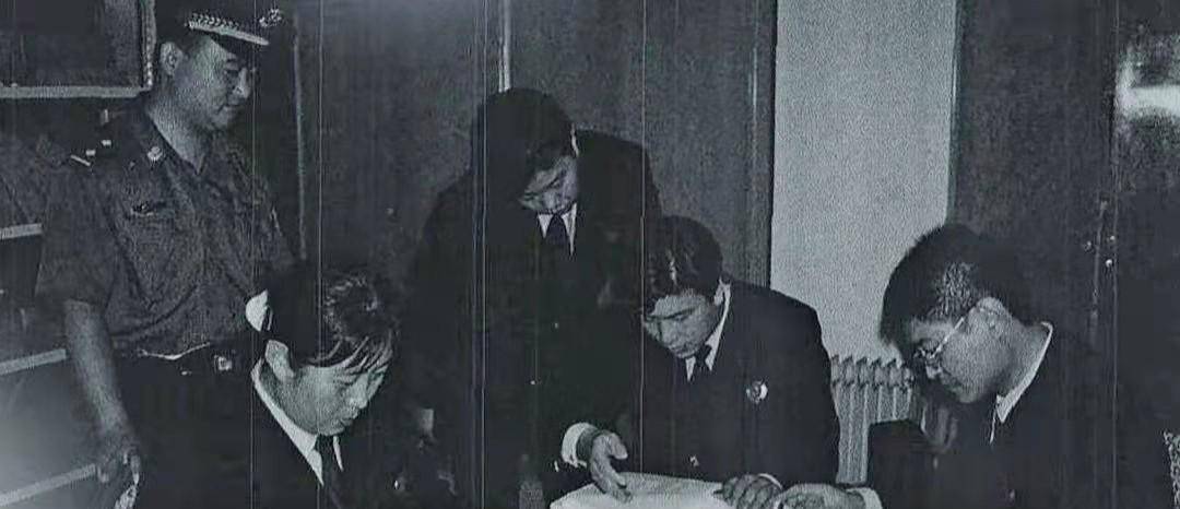 杨宁案很快被移交到北京市朝阳区人民检察院,检察官们立刻开始对杨宁