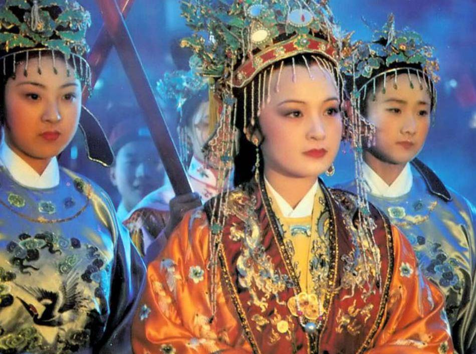 《红楼梦》:贾元春回娘家,所点的四出戏有何玄机?_贾府_太上皇_政治