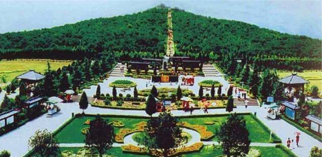 秦始皇陵墓中到底放了多少水银专家看看周围的石榴树就明白了