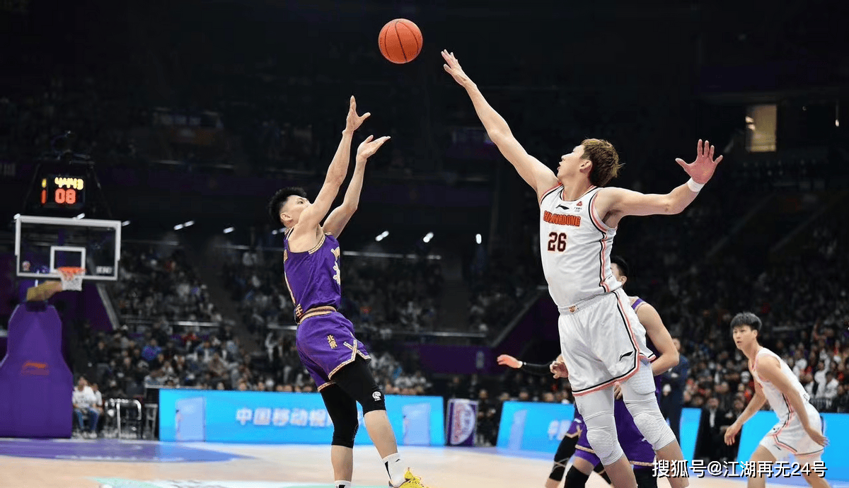 狂轰121分广东队打疯了威姆斯326梦回巅峰8连胜直指总冠军