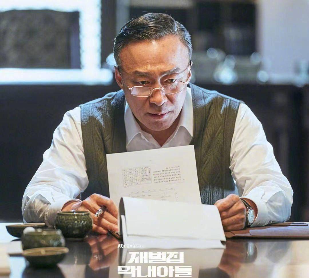 "大韩航空858号班机空难"事件,这架从伊拉克巴格达出发的波音707飞机