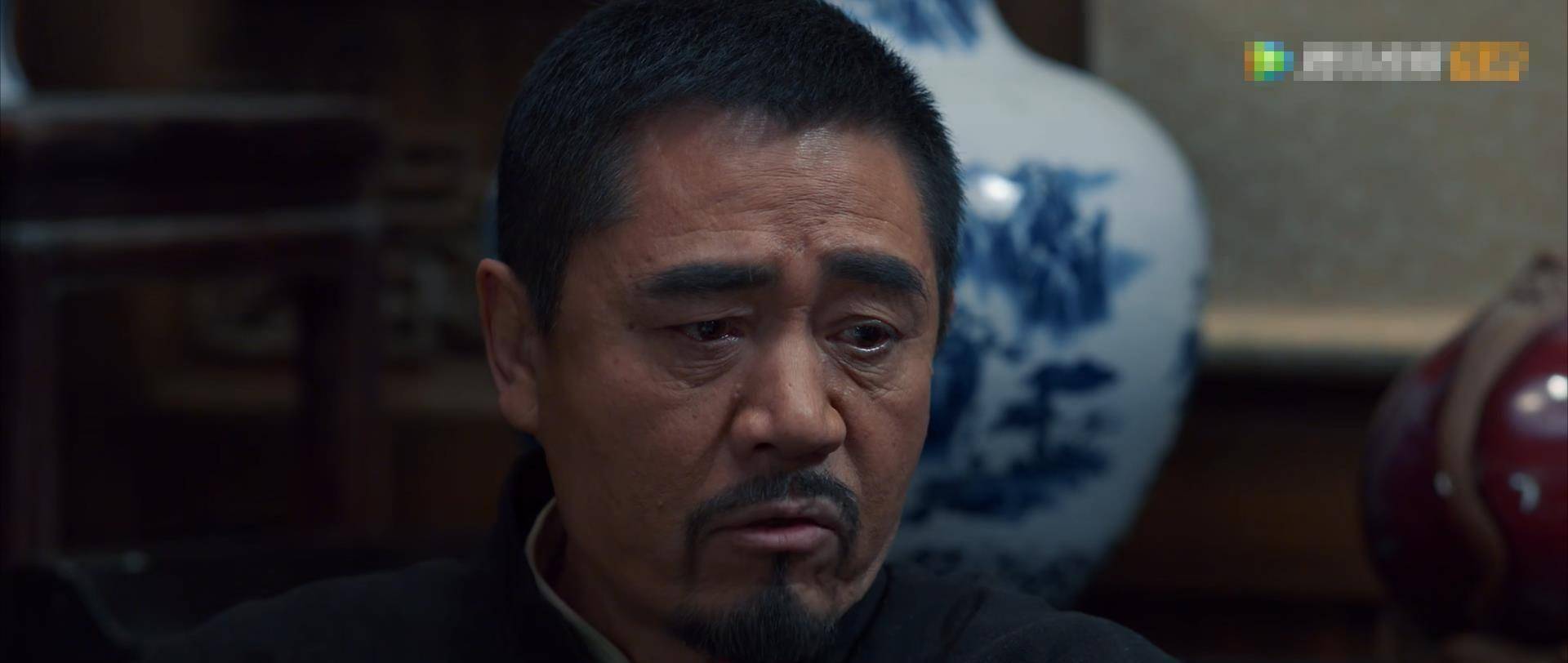 下,小棉袄说是由麻子干的,陈掌柜二话不说,背起行囊就要回关东山报仇