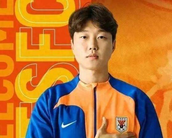 国足新起之星高准翼出任右后卫冲击世预赛2连胜