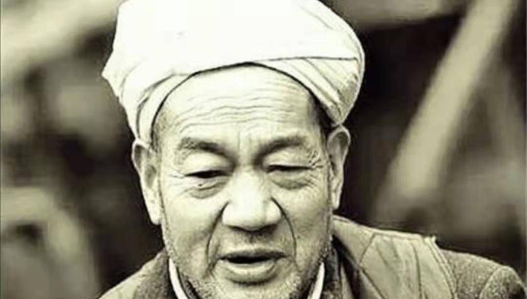 原创21岁刘国江带31岁寡妇私奔到深山50年为爱妻筑6000级天梯