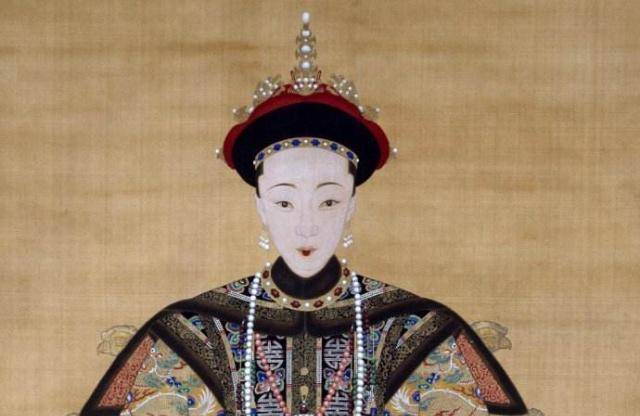 原创她在历史上只存在两年从未踏入宫门却获封皇后皇帝亲自送葬