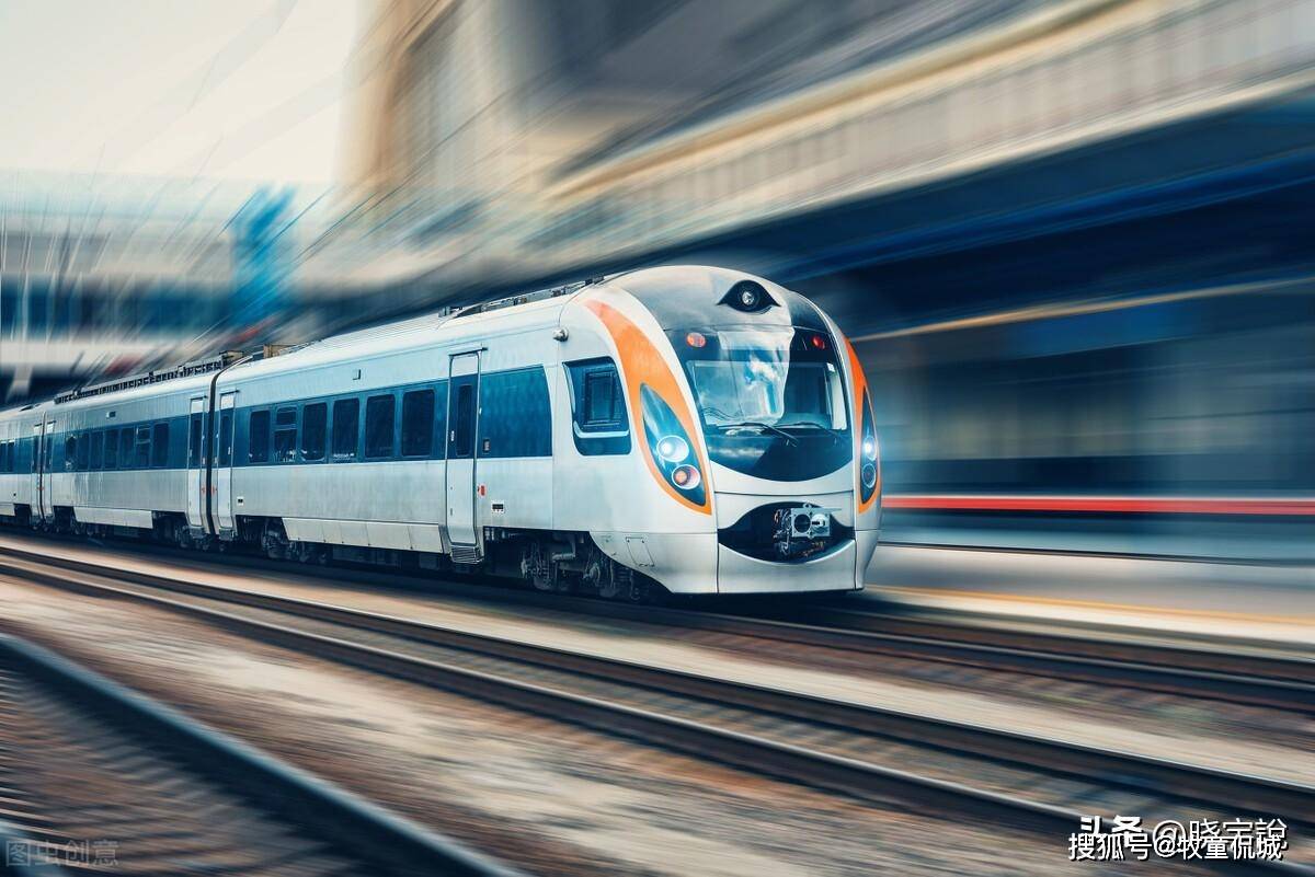 以上城区人口超300万以上的城市,均已开通城际轨道交通.