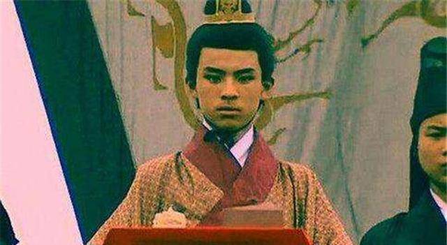 皇帝大怒,将宠妃乱棒打死_何夫人_孙皓_孙权