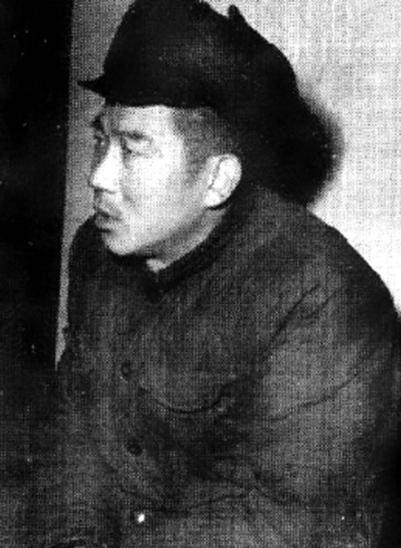 值得一提的是,同是黑猫中队的飞行员张立义与叶常棣在执行任务期间被