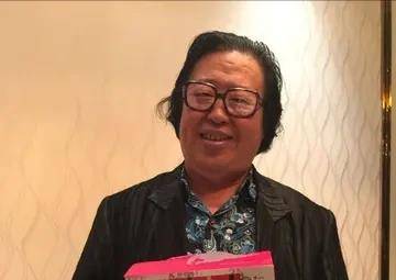 但是2000年,制片人刘大印觉得《雍正王朝》火了,那类似题材的《康熙