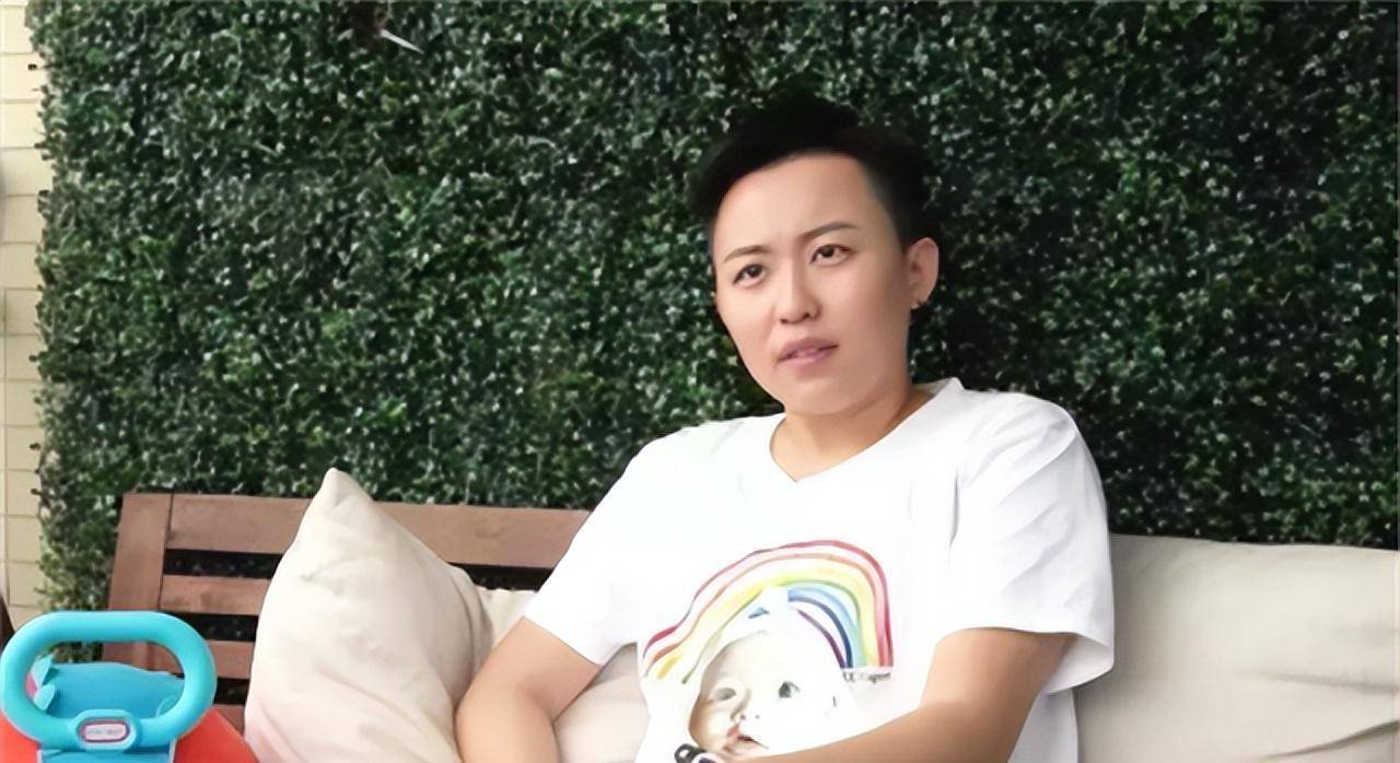 原创身价千万单身女ceo叶海洋花50万生五国混血如今再添二胎