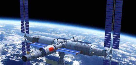 (中国空间站示意图)印度总理莫迪更是不切实际地表示,印度要在3年内