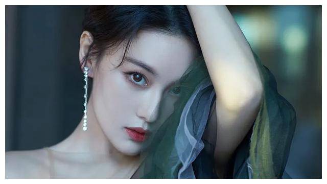 张馨予授美秘诀充足睡眠美丽源泉活力所在