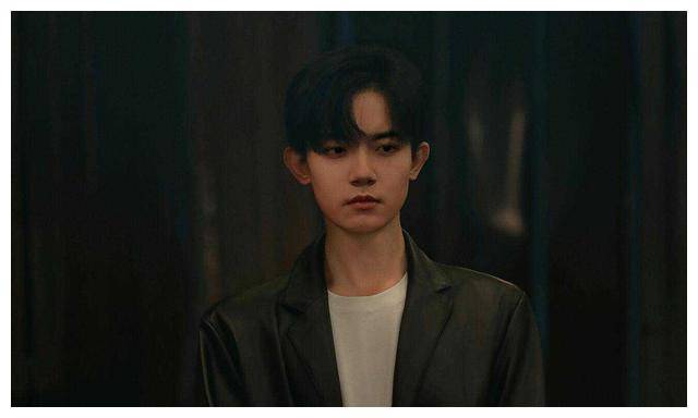 曾志伟甜蜜撒娇,锦超发脾气大爆发,李菲儿"捧高踩低"引尴尬_节目_嘉宾