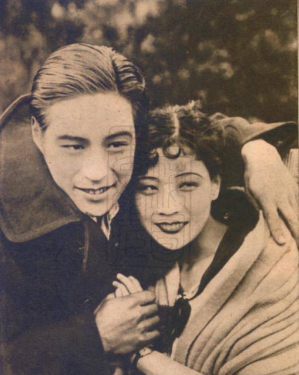 妻子临产只陪一天,晚年卧床20年却始终有人不离不弃_金焰_秦怡_事业