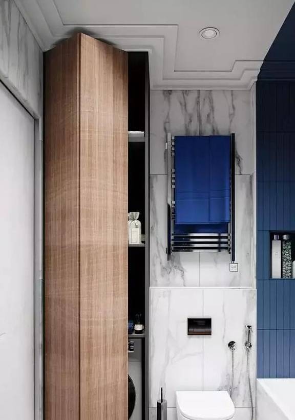 高颜值壁挂马桶,高版还是矮版不重要,做好假墙收纳才_