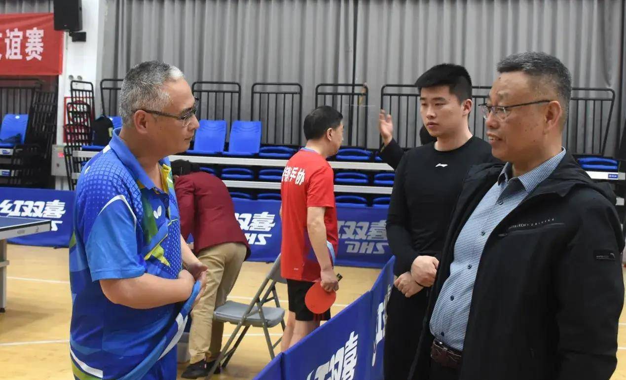 原创和天喜杯第三届上饶景德镇乒乓球友谊赛在上饶举行