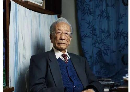 92年一武汉大学教授盗走69件珍宝因一辆军牌轿车最终落网