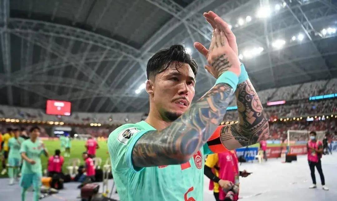 明晚8点国足将再次对阵新加坡第一张发明卡将在五台