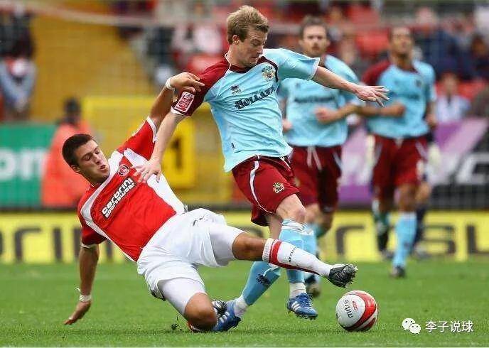 原创李子说球0325明日足球竞猜比赛预测10场数据版2场分析