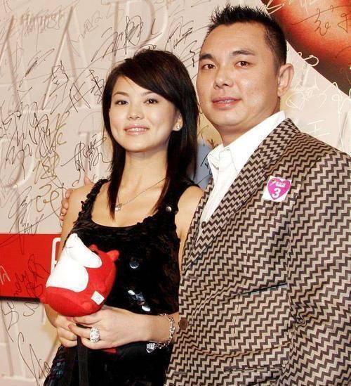 李湘前夫坐拥百亿家产,座驾迈巴赫,仅用十字评论李湘_李厚霖_评价