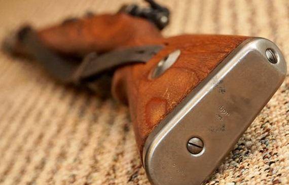 而这款98k步枪的名气就不用多说了,玩过"吃鸡游戏"的人,即使不是二战