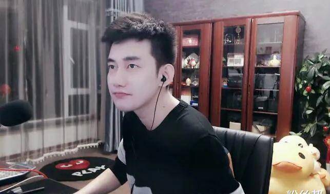 原创yy出镜几位吸金主播阿哲并未进入低谷于利却已经掉出前五