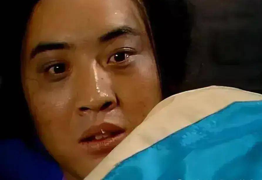 他因红楼梦入戏太深苦追陈晓旭遭拒婚后酗酒离世年仅32岁