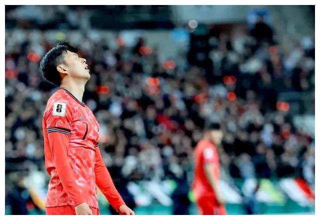 原创国足战平新加坡张琳芃退意疑云13亿身价的韩国队备战难民