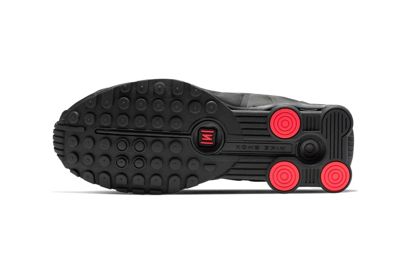 nikeshoxr4醒目的黑色回归提升了标志性轮廓