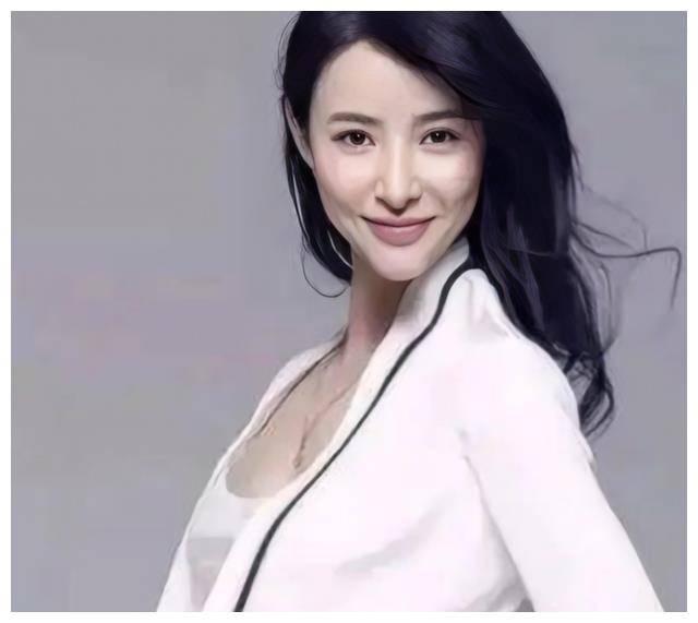 原创汪峰女儿汪曼熙梅开三度继母亲视为亲生母让我愁