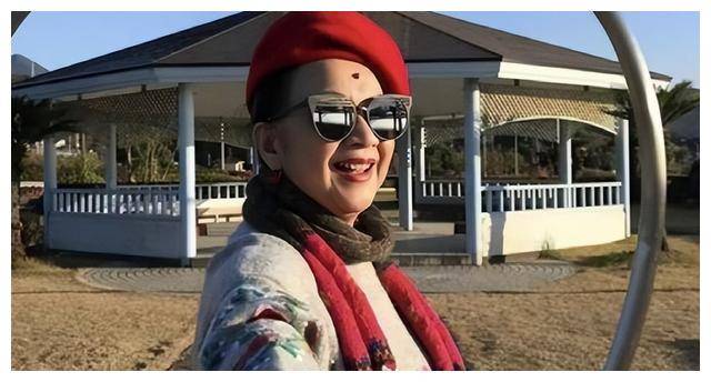 薛家燕复合17岁男友宣布不会生娃两度拒绝求婚自曝已绝经