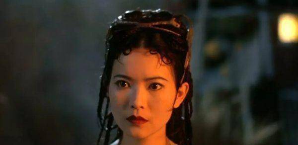 《唐伯虎点秋香》中周星驰的八位老婆之一,她是永远的春三十娘_蓝洁瑛