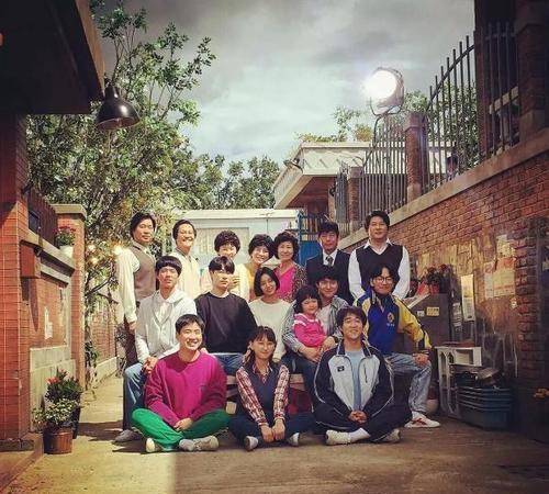 谁,所以对善宇盲目喜欢,其实是因为两个好朋友王子贤和张美玉的误导