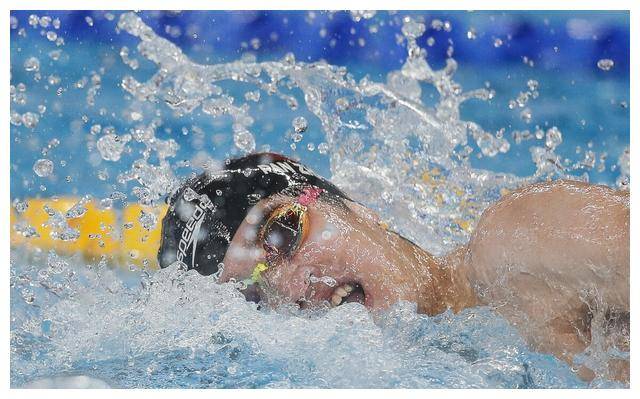 原创潘展乐再创奇迹男子100米自由泳世界新纪录中国速度称霸