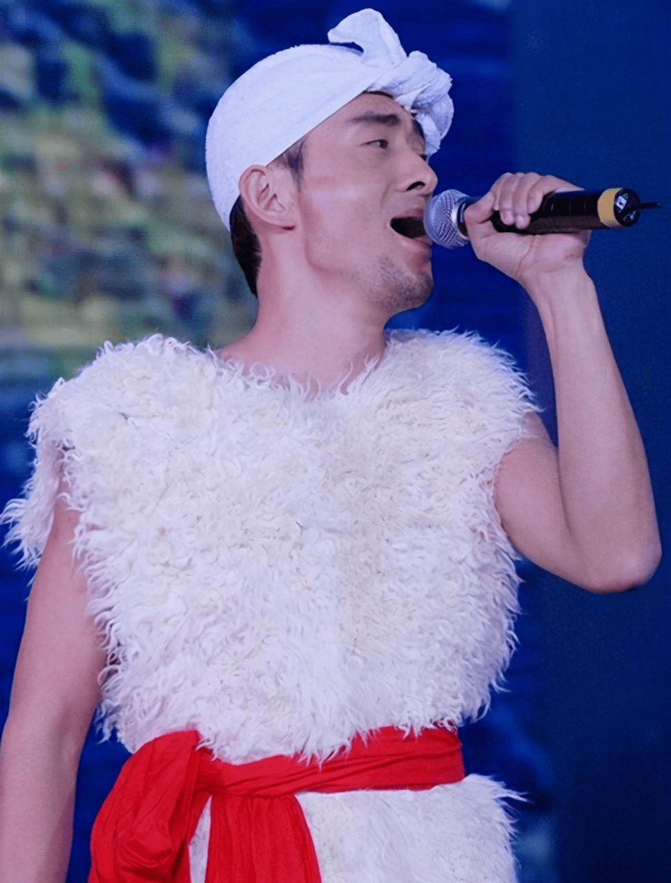 原创事实证明消失9年的歌手阿宝早已经走上了一条不归路