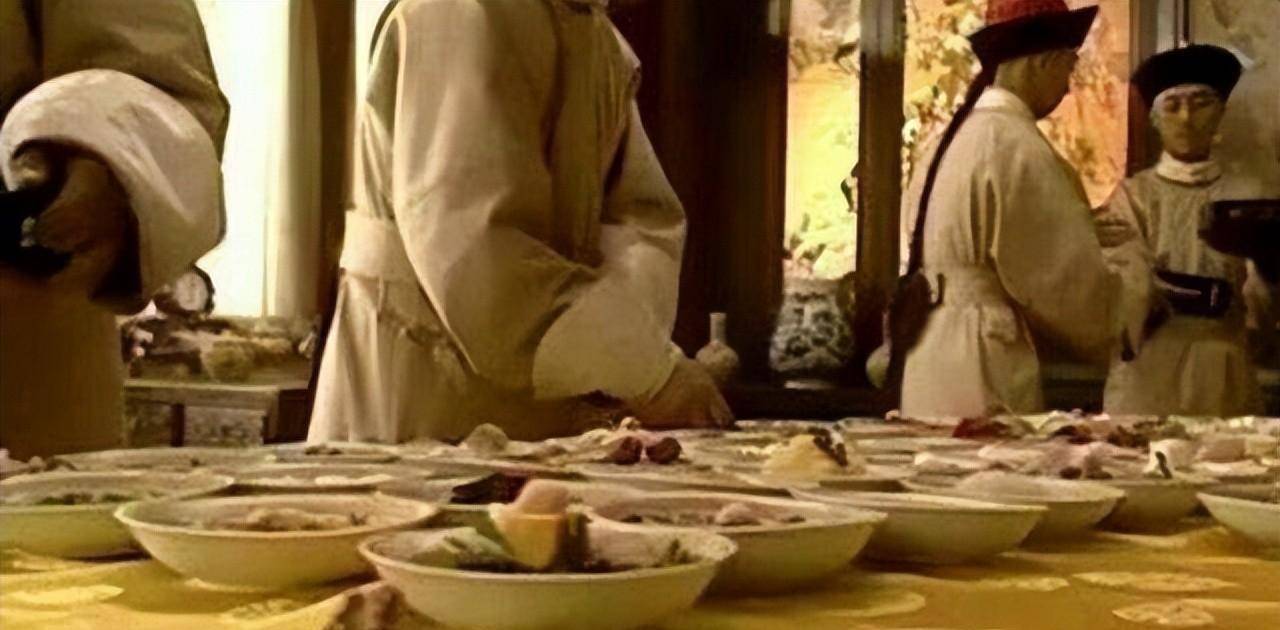 原创别让贫穷限制了想象力慈禧普通一天的生活放现在要花多少钱呢